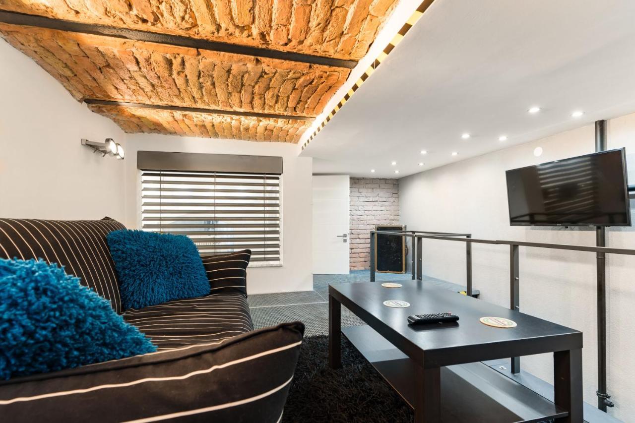 Z38 Downtown Loft Lägenhet Budapest Exteriör bild