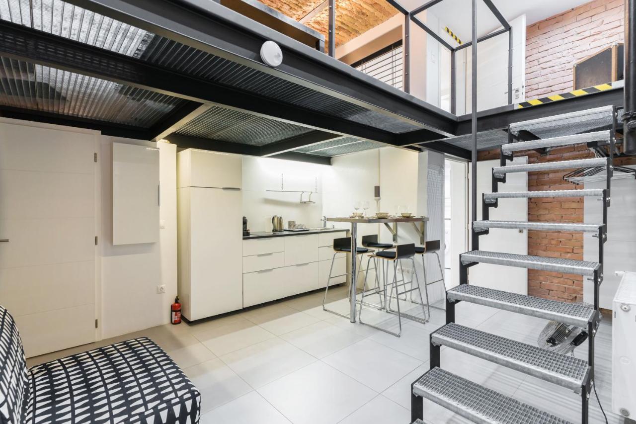 Z38 Downtown Loft Lägenhet Budapest Exteriör bild