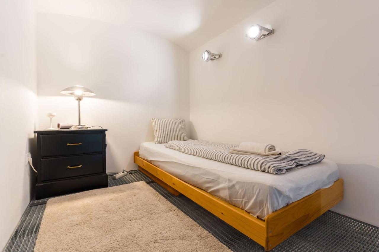Z38 Downtown Loft Lägenhet Budapest Exteriör bild